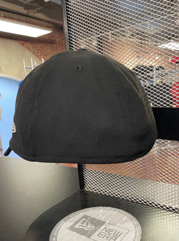 New Era Glow in the Dark 39Thirty Hat
